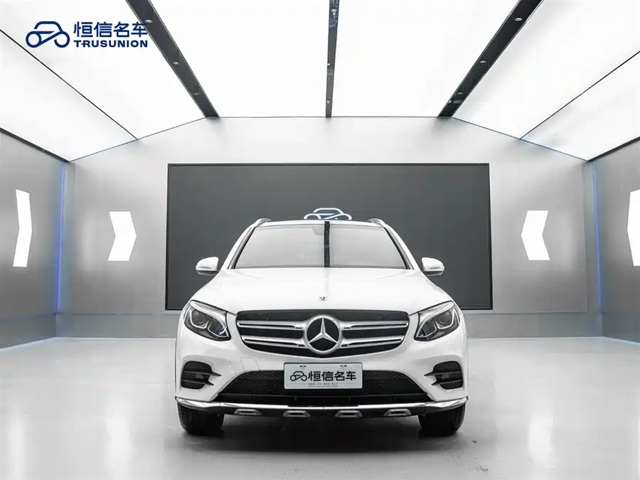 Mercedes Benz GLC