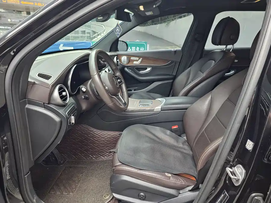 Mercedes Benz GLC
