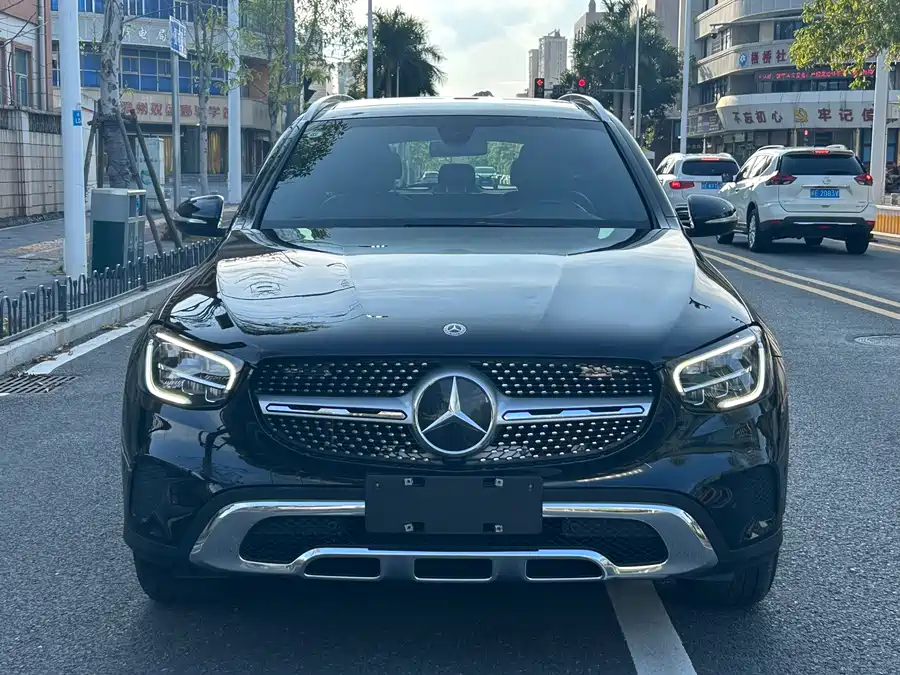 Mercedes Benz GLC