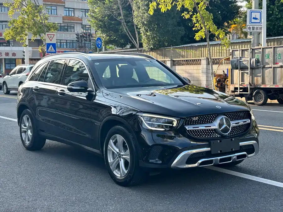 Mercedes Benz GLC