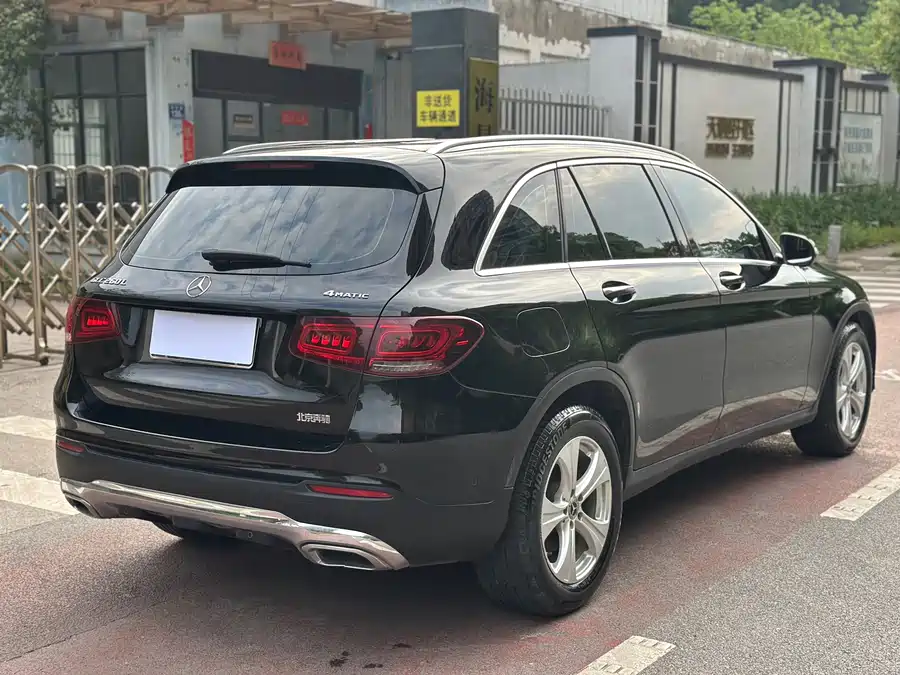 Mercedes Benz GLC