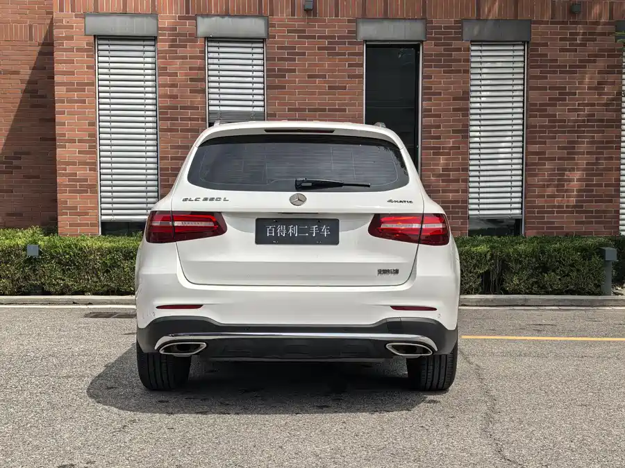 Mercedes Benz GLC