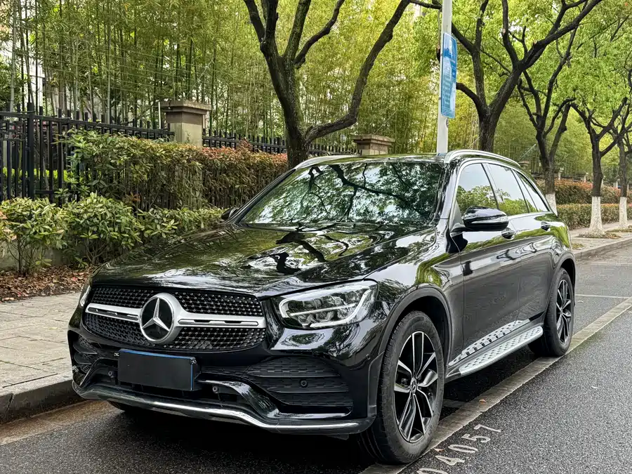 Mercedes Benz GLC
