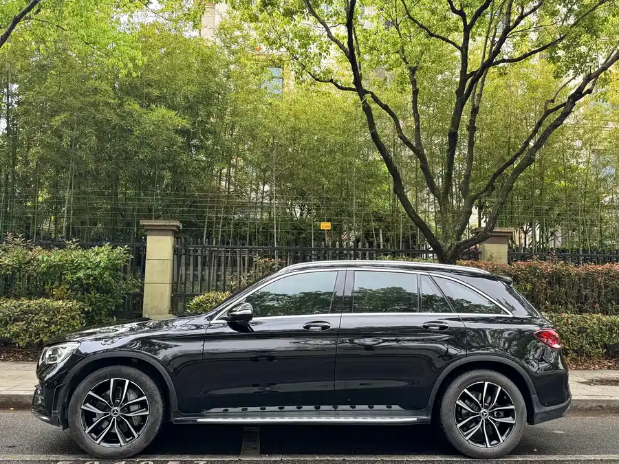 Mercedes Benz GLC