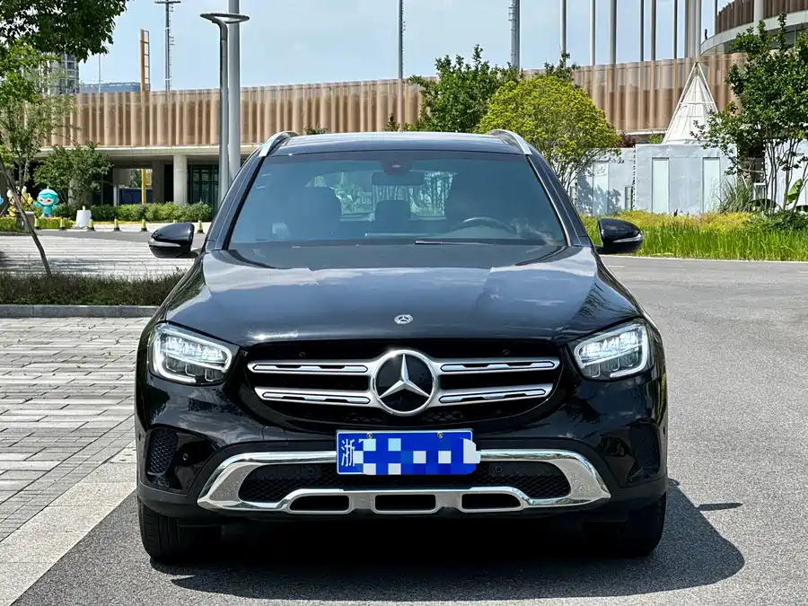 Mercedes Benz GLC