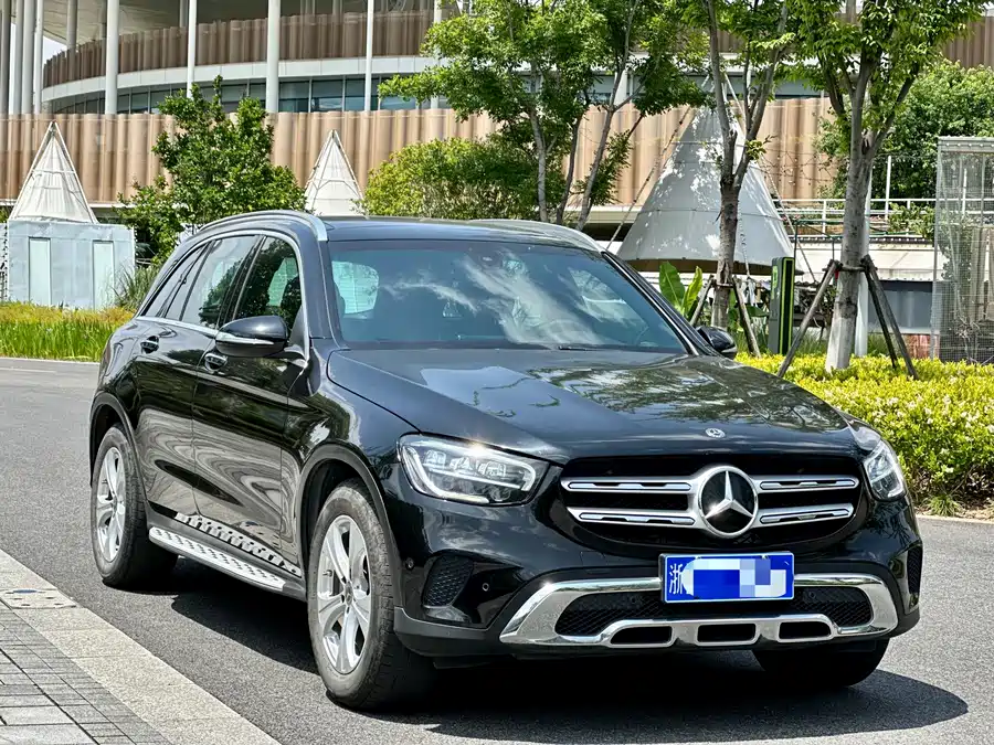 Mercedes Benz GLC