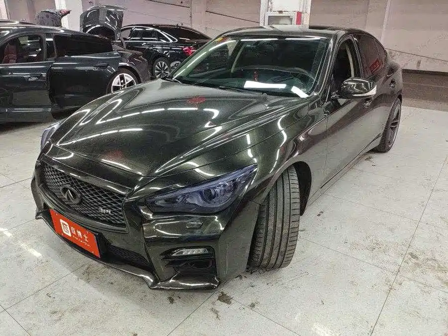 Infiniti Q50