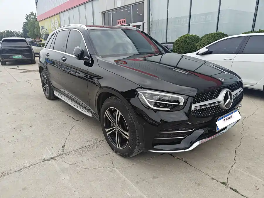 Mercedes Benz GLC