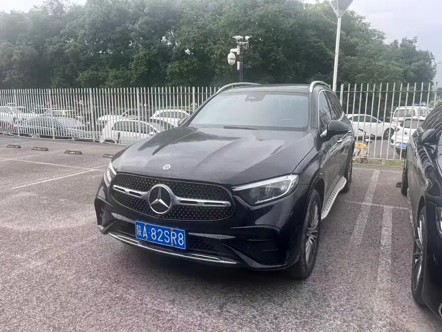 Mercedes Benz GLC