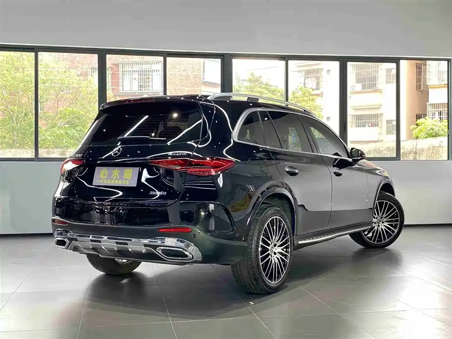 Mercedes Benz GLC