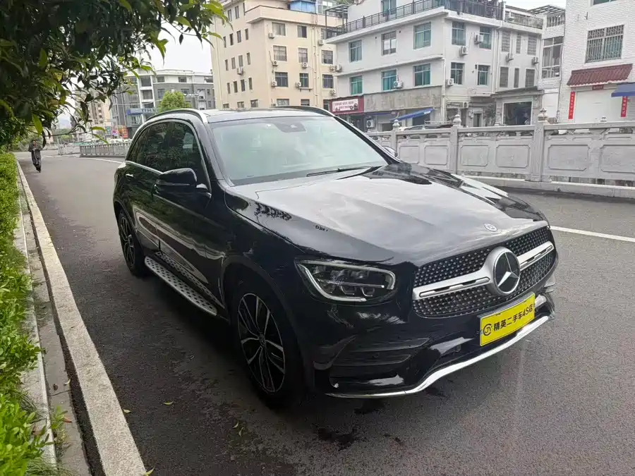 Mercedes Benz GLC