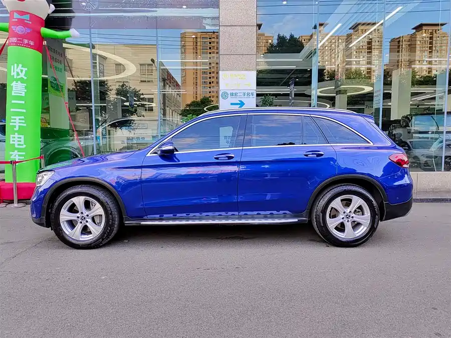 Mercedes Benz GLC