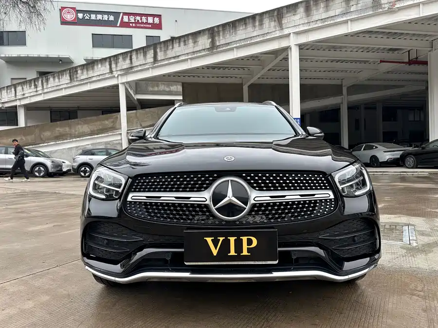 Mercedes Benz GLC