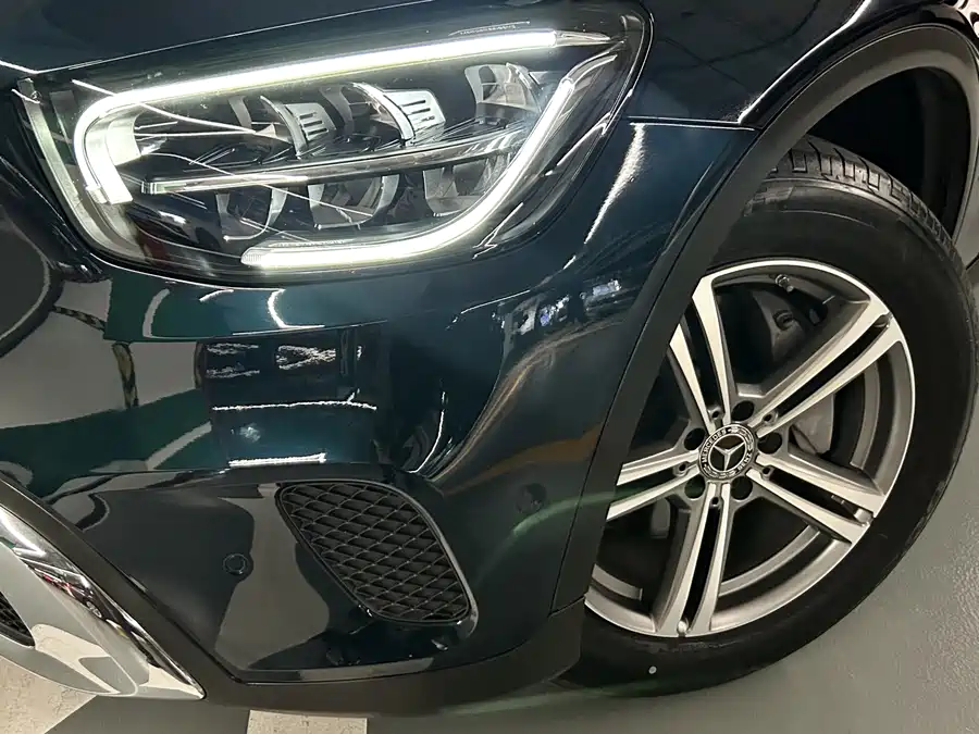 Mercedes Benz GLC