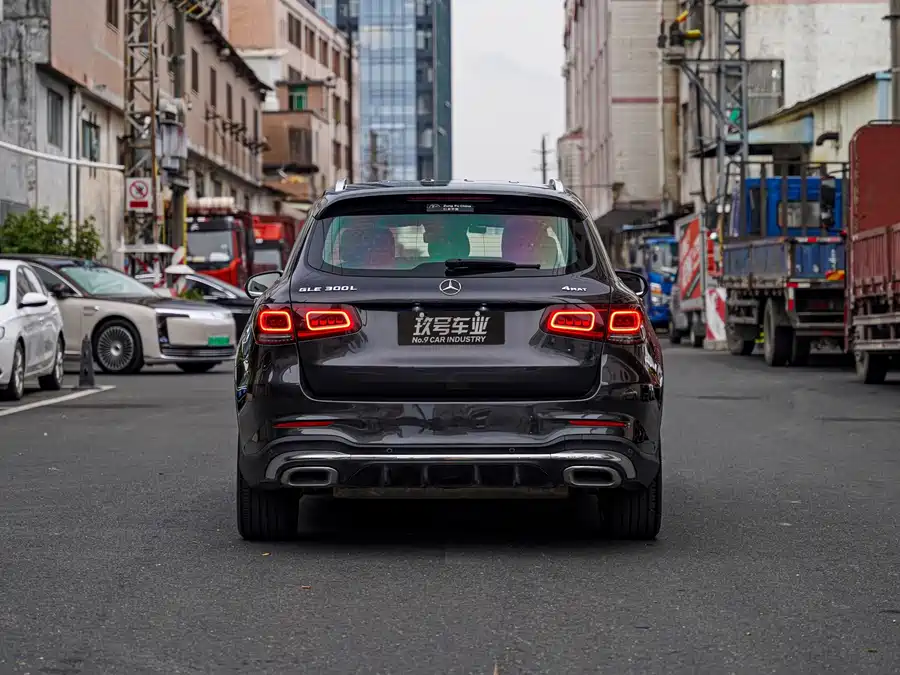 Mercedes Benz GLC