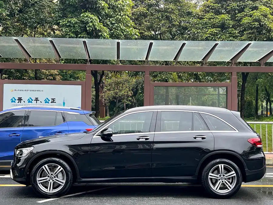 Mercedes Benz GLC