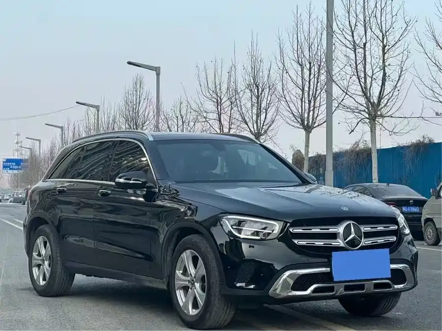 Mercedes Benz GLC