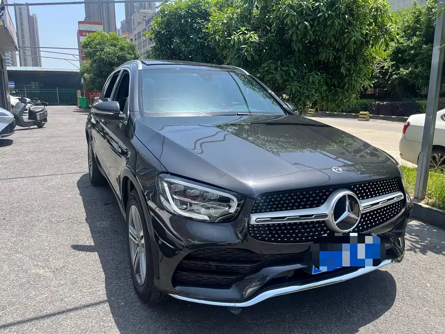Mercedes Benz GLC