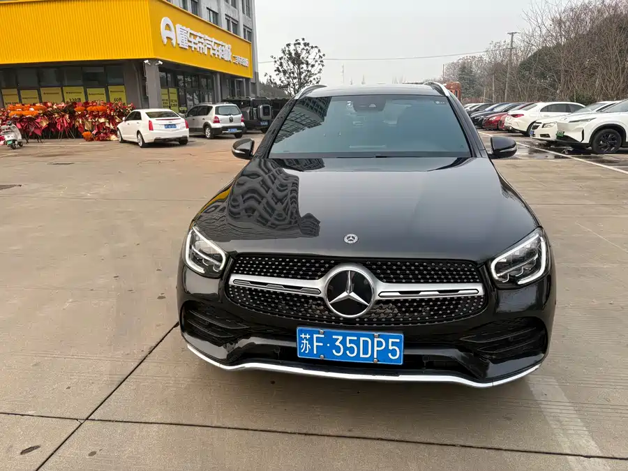 Mercedes Benz GLC