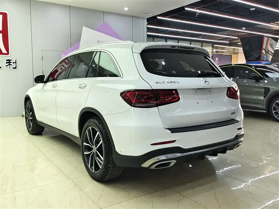 Mercedes Benz GLC
