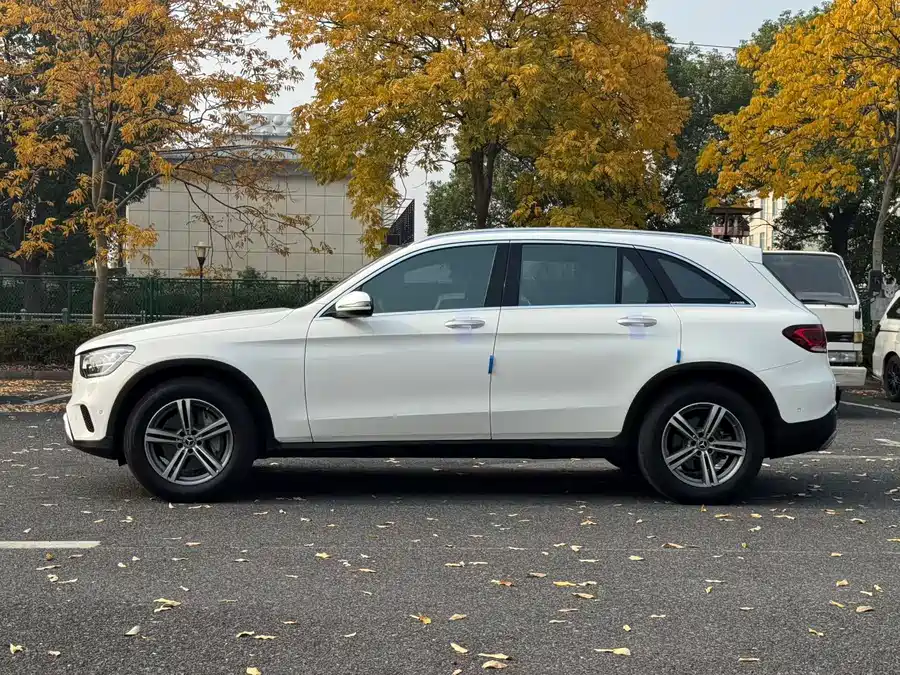 Mercedes Benz GLC