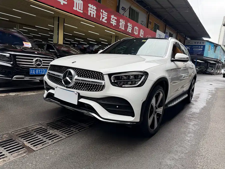 Mercedes Benz GLC