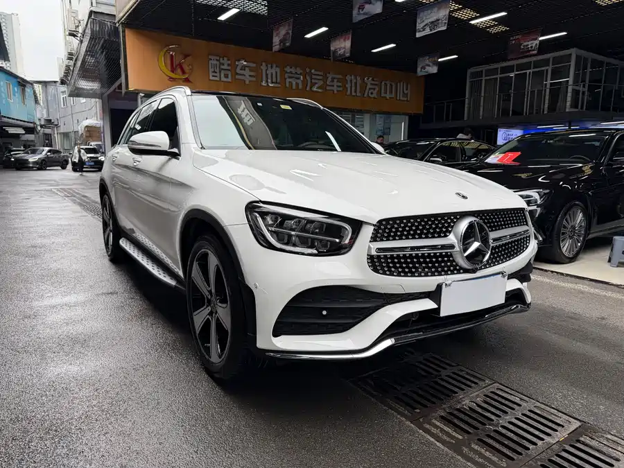 Mercedes Benz GLC
