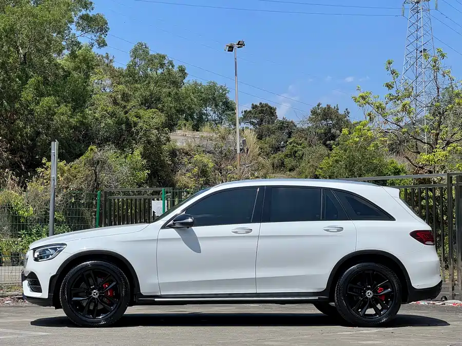 Mercedes Benz GLC