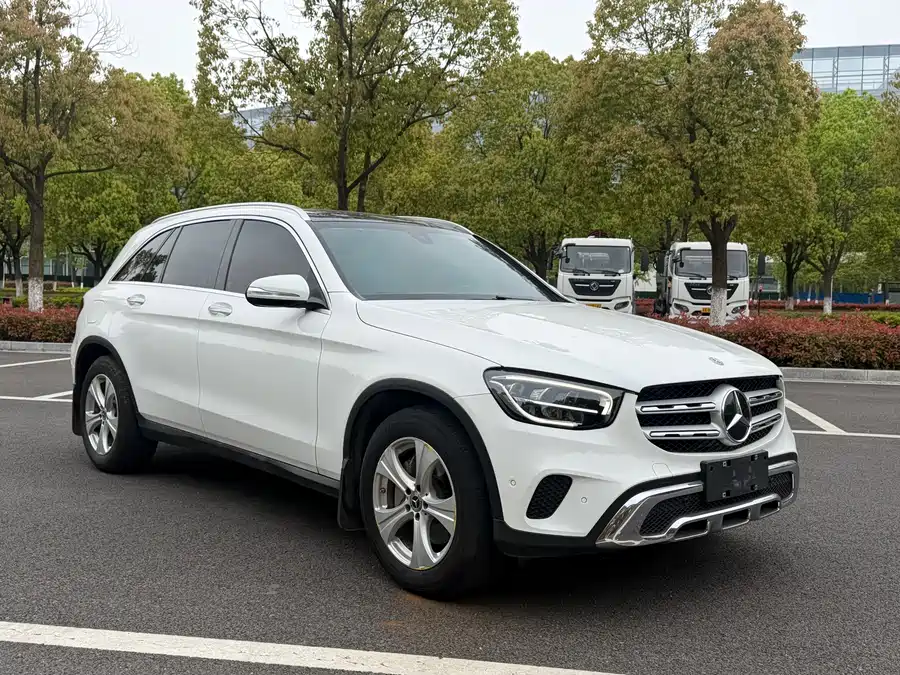 Mercedes Benz GLC