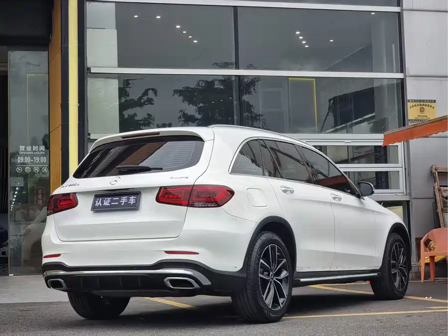 Mercedes Benz GLC