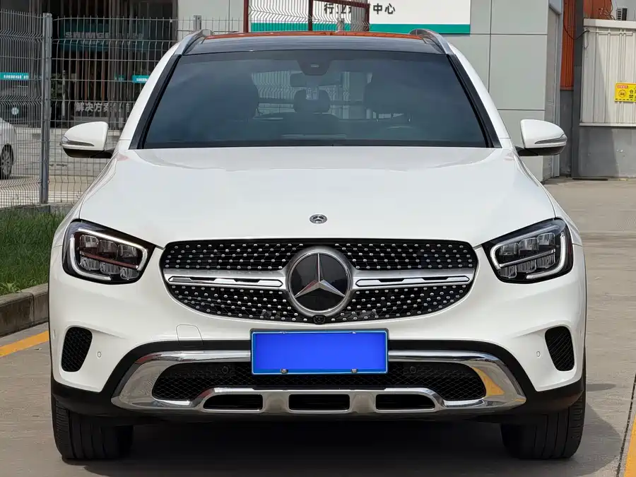Mercedes Benz GLC