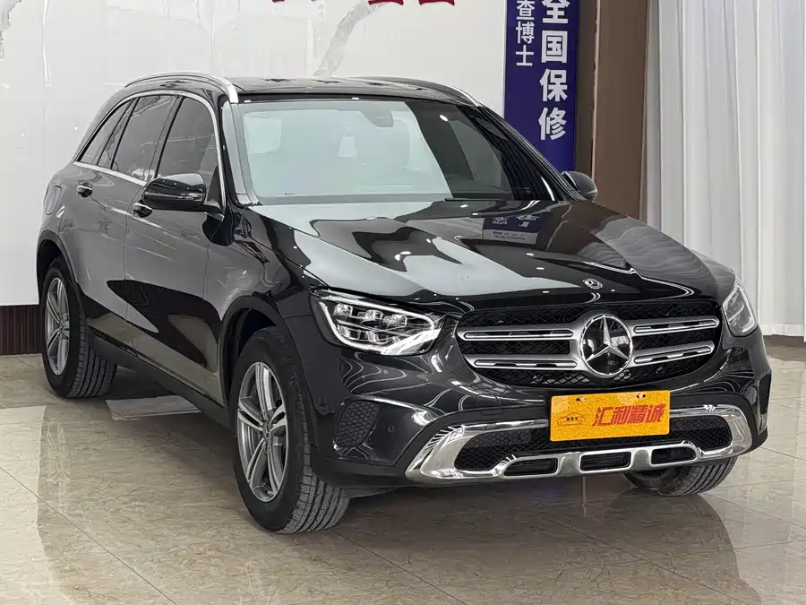 Mercedes Benz GLC