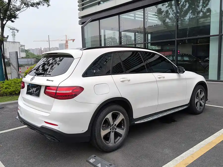 Mercedes Benz GLC