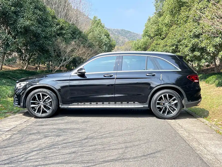 Mercedes Benz GLC