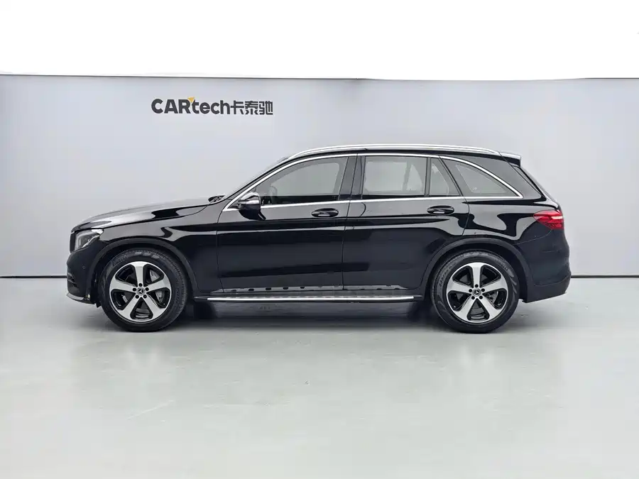 Mercedes Benz GLC