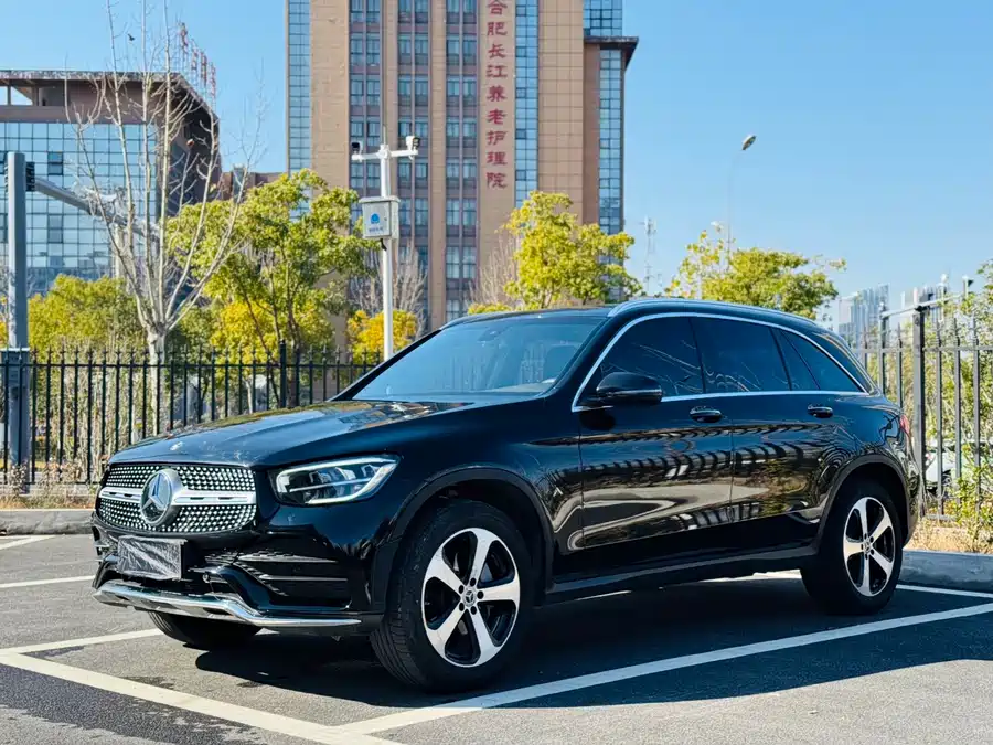 Mercedes Benz GLC