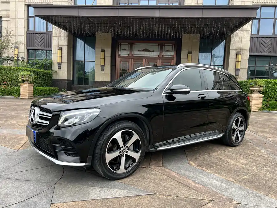 Mercedes Benz GLC