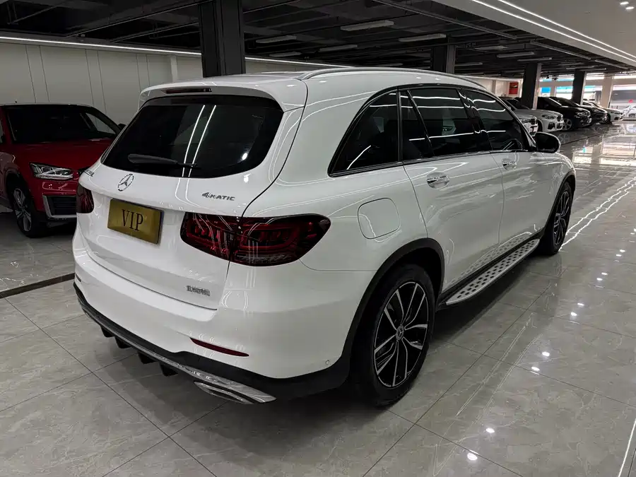 Mercedes Benz GLC