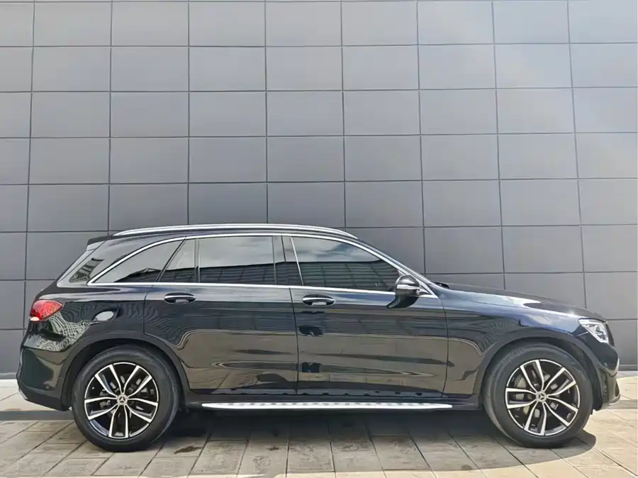 Mercedes Benz GLC