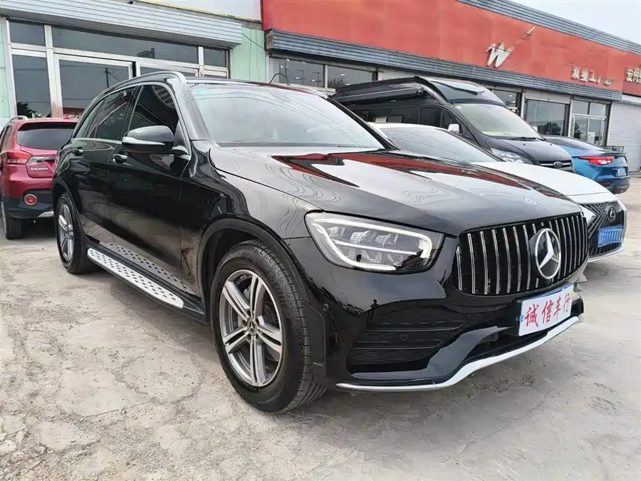 Mercedes Benz GLC