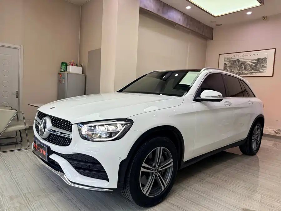 Mercedes Benz GLC