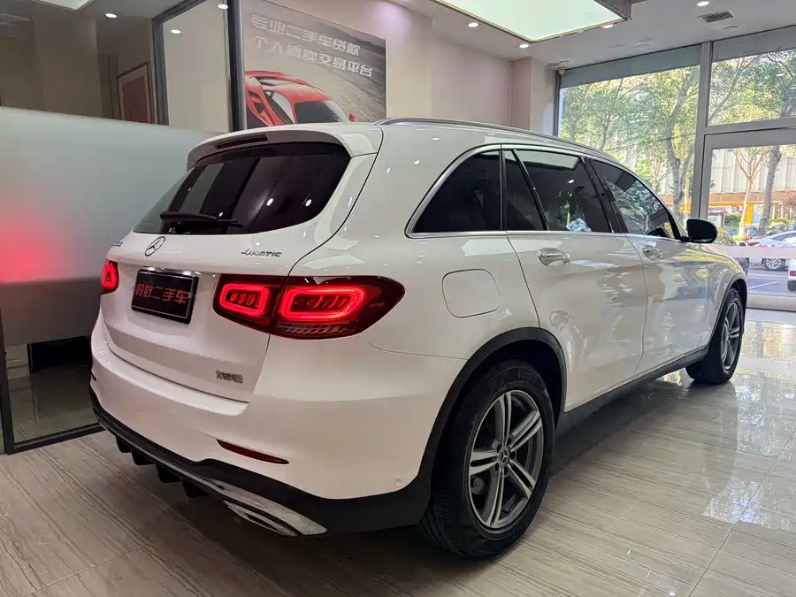 Mercedes Benz GLC