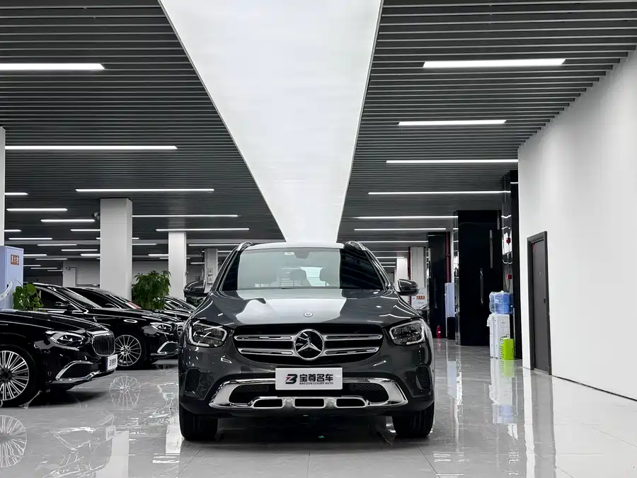 Mercedes Benz GLC