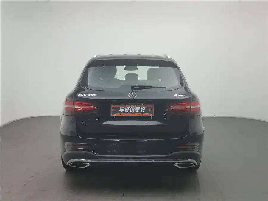 Mercedes Benz GLC
