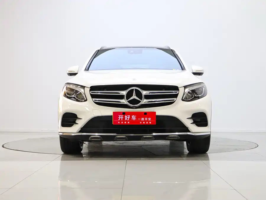 Mercedes Benz GLC