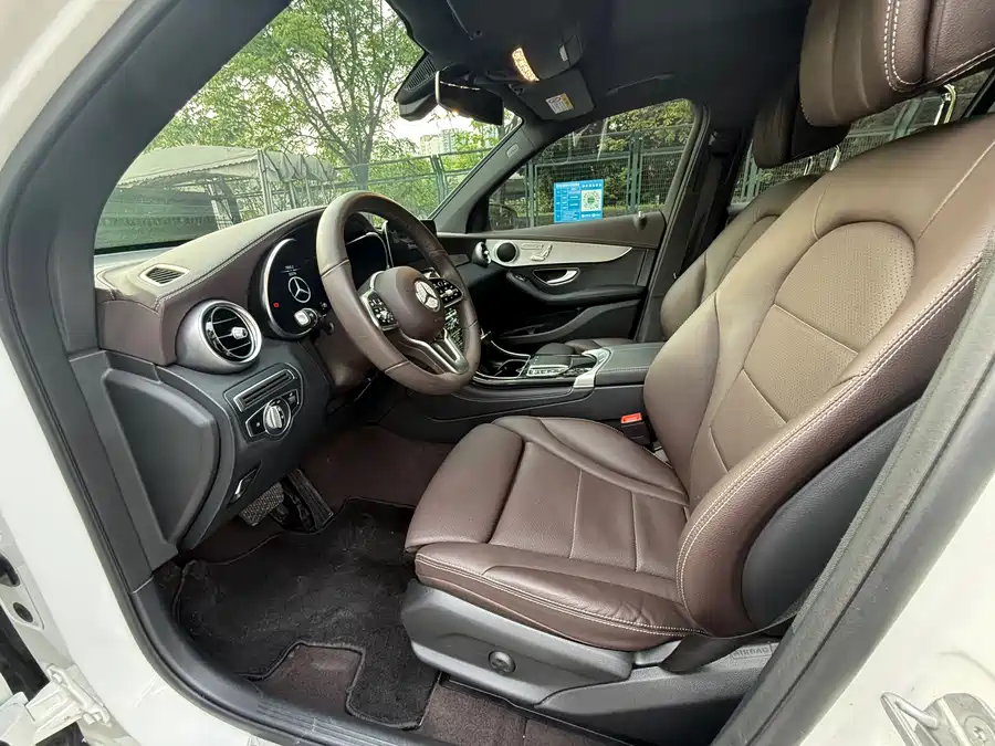 Mercedes Benz GLC