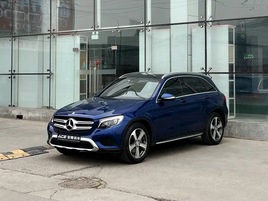 Mercedes Benz GLC