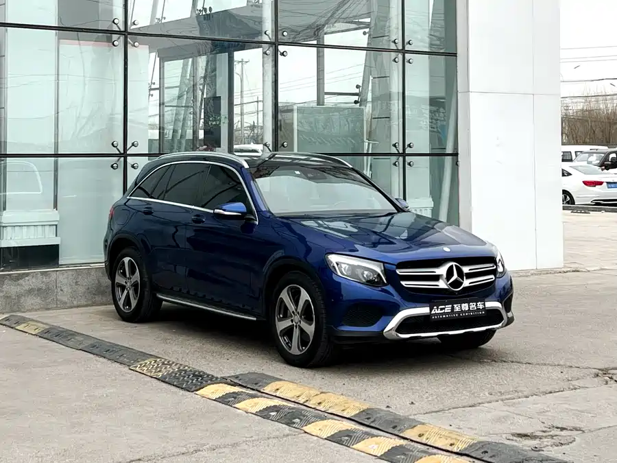 Mercedes Benz GLC