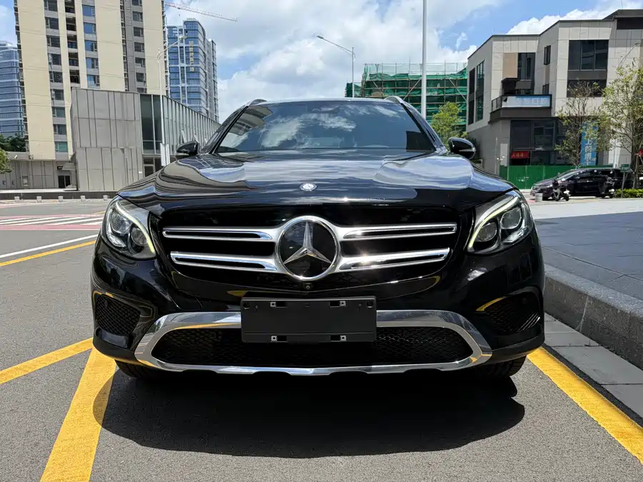 Mercedes Benz GLC