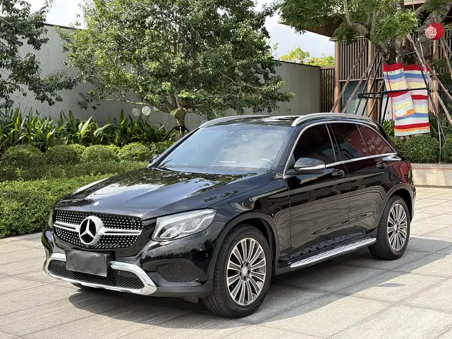 Mercedes Benz GLC